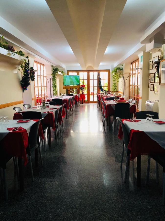 Hotel Centrale Куарту-Сант'Элена Экстерьер фото